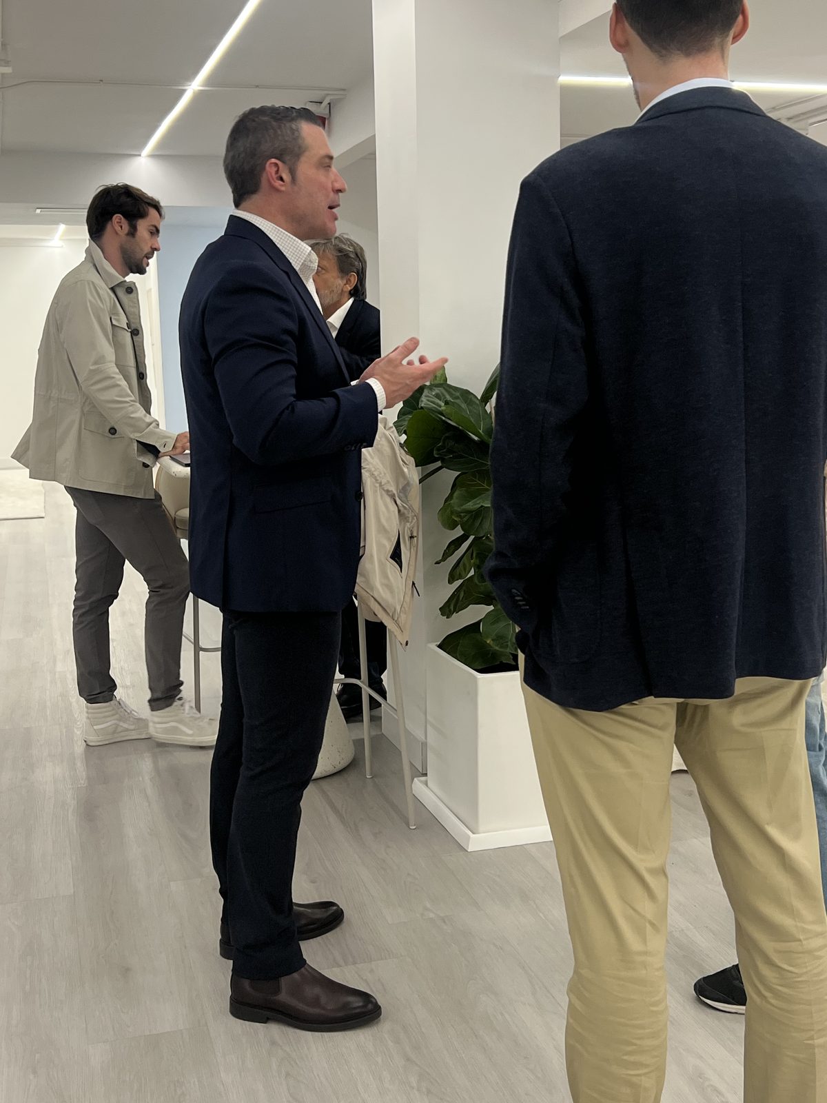 Introductions between guests